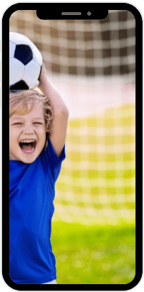 Jovens praticando esporte